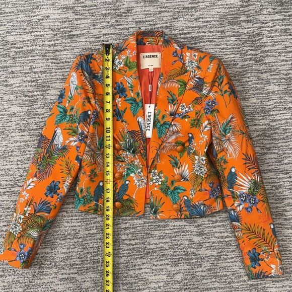 NWT L AGENCE Inez Floral Print Crop Blazer
In Orange Multi Parrot Size 6 - Picture 7 of 12